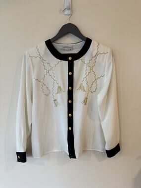 Vtg 90s Petite Impressions Cream Blouse 10 Long Sleeve Button Down Made In USA